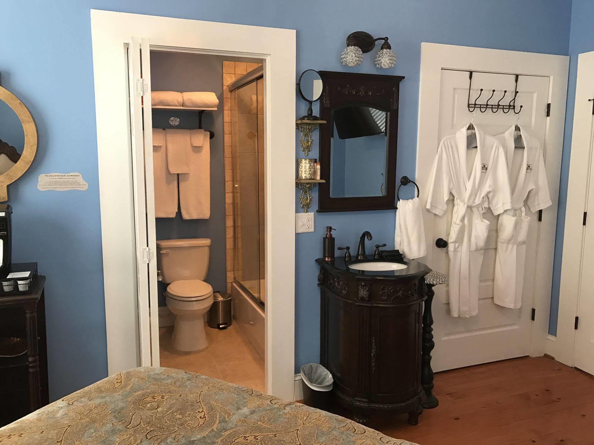 Bama Bed And Breakfast - Chimes Suite Tuscaloosa Εξωτερικό φωτογραφία