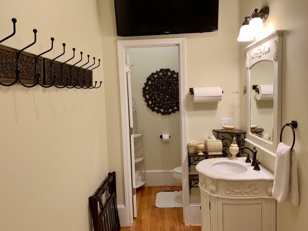 Bama Bed And Breakfast - Chimes Suite Tuscaloosa Εξωτερικό φωτογραφία